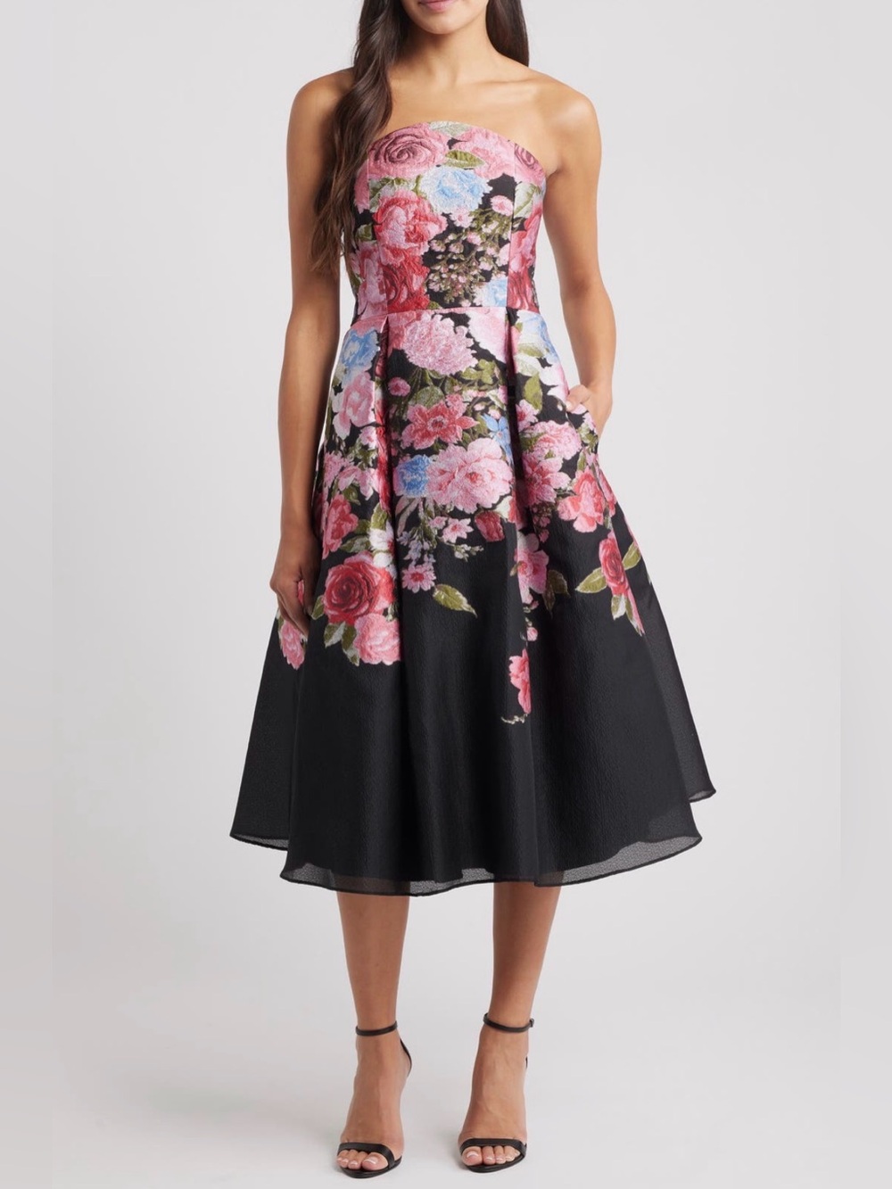ELIZA J
Strapless Brocade Dress In Multi NWT Size 2